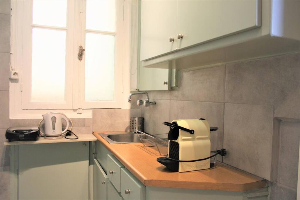 Beautiful Apartment Next To Acropolis Atina Dış mekan fotoğraf